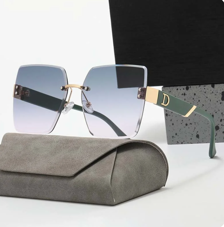 InfiniteView - Square Sunglasses - For Men and Women