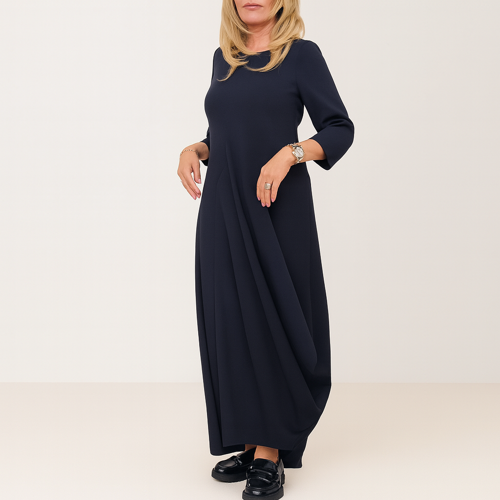 Maria - simple dress with solid pockets
