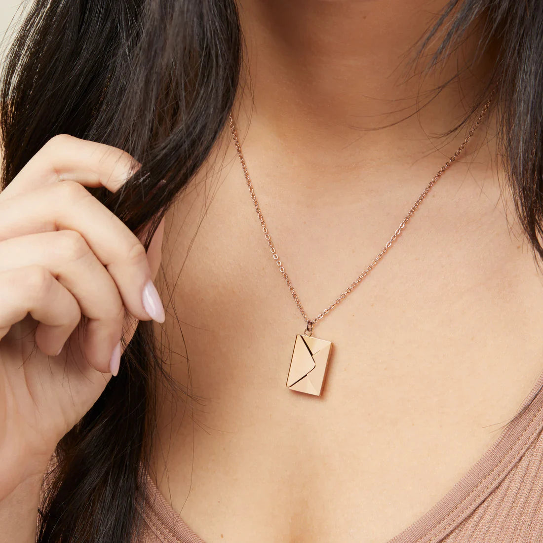 Ninalo™ - Love Letter Necklace