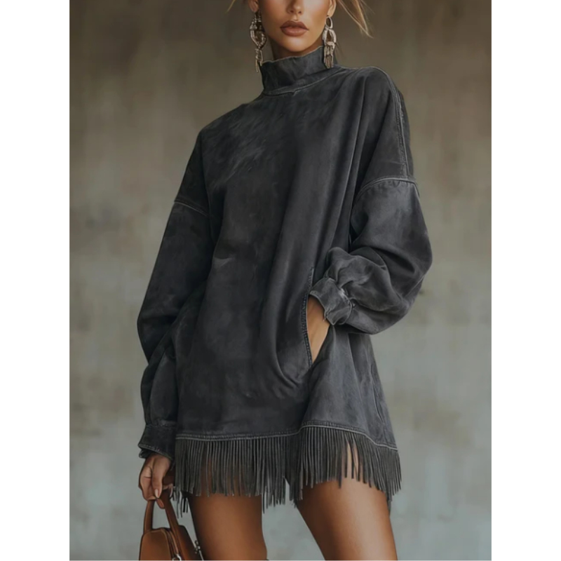 NAYLA | ROBE SUÉDINE CHIC À COL HAUT ET FRANGES